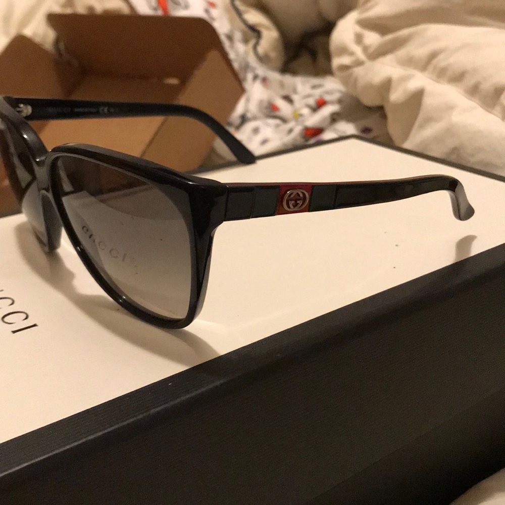 Gucci 3539/s oversized cat eye sunglasses - Picture 3 of 6